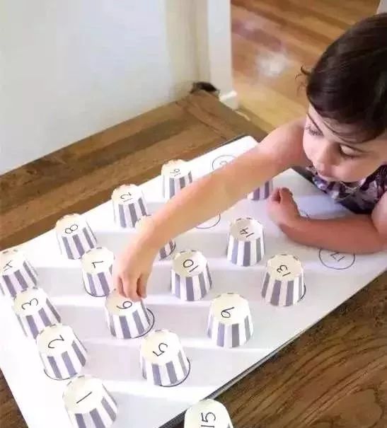 5款自制数学玩教具，让孩子轻松学加减法