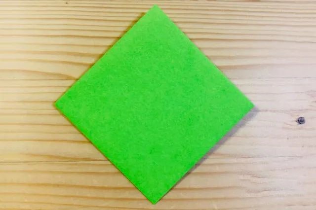 蝗虫儿童手工折纸简单步骤图解