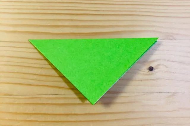 蝗虫儿童手工折纸简单步骤图解