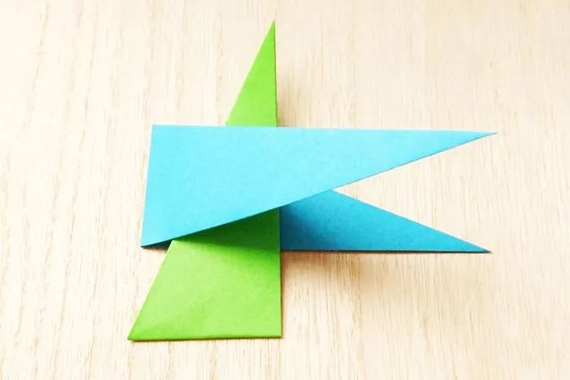 用三角形折纸飞镖怎么折折法步骤