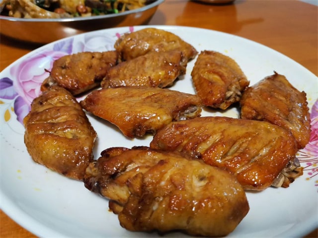 空气炸锅食谱炸鸡翅的做法