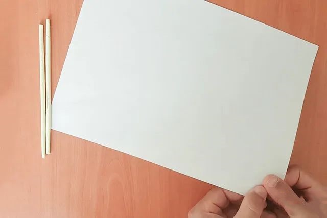 用纸折可以发射的手工迷你弩箭怎么做