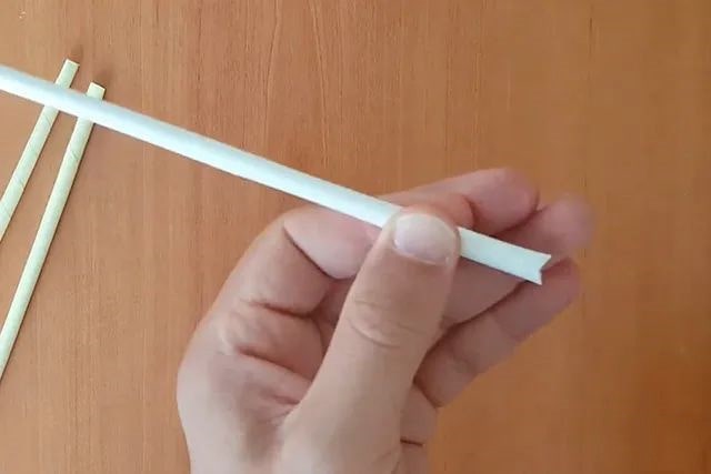 用纸折可以发射的手工迷你弩箭怎么做