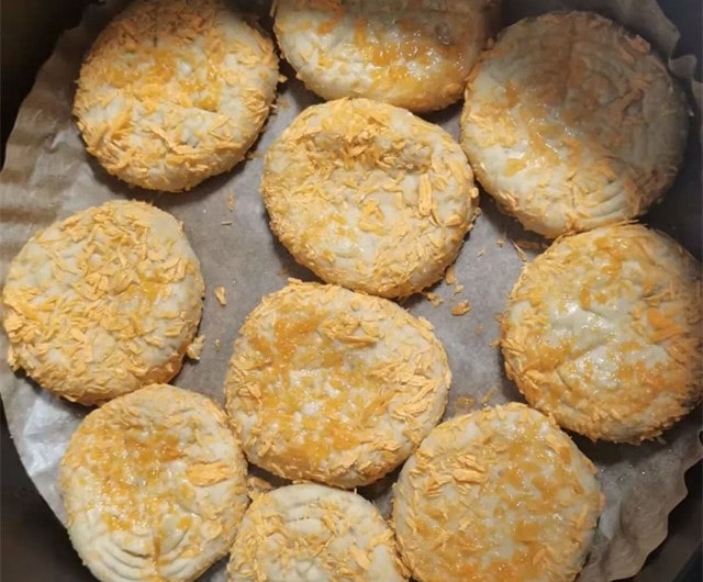 空气炸锅食谱红薯饼的做法
