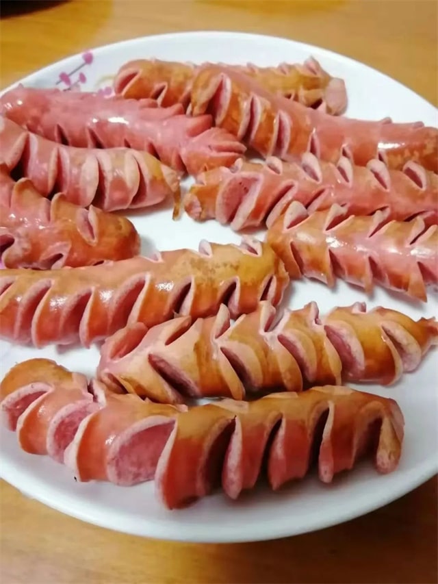 空气炸锅食谱烤肠怎么做