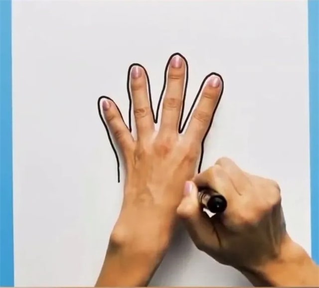 手指画开心螃蟹教程