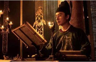 扒一扒明星们的书单，同款图书还是值得拥有的