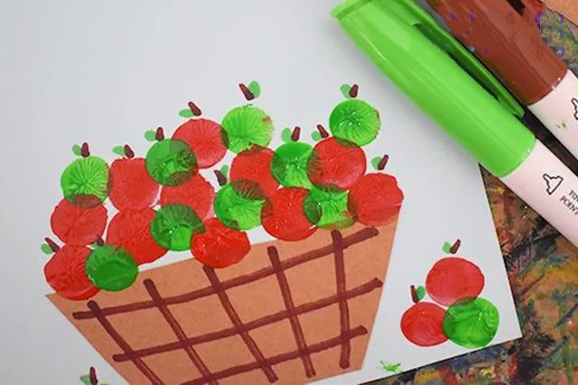 秋天收获手工：苹果拼贴画(步骤图解)