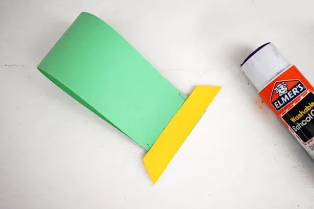 儿童剪纸手工制作立体飞机