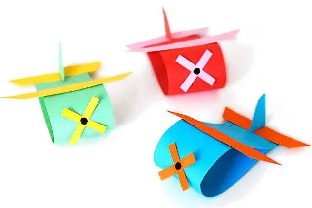 儿童剪纸手工制作立体飞机