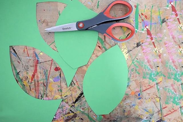 幼儿学画画：手指印画毛毛虫(步骤图解)