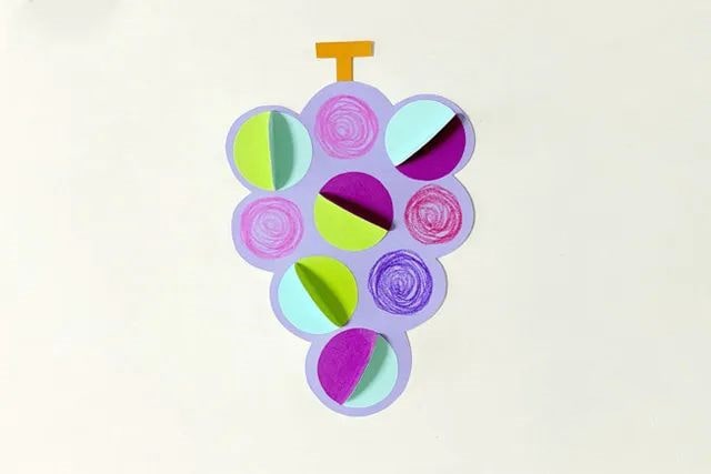 秋天简单手工：制作立体葡萄拼贴画