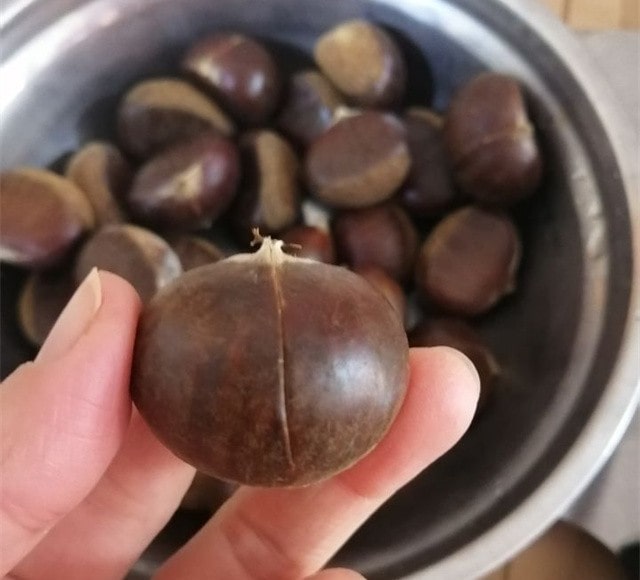 空气炸锅食谱糖炒栗子的做法