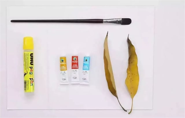 蜡笔和树叶画手工贴画（秋天）