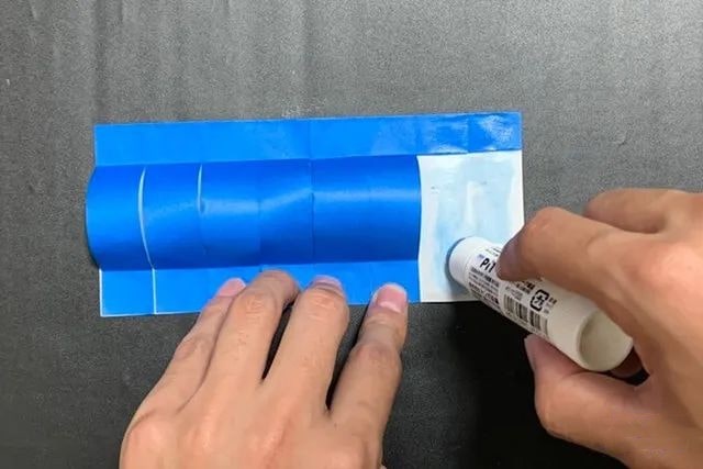 彩纸简单剪纸粘贴手工制作漂亮灯笼