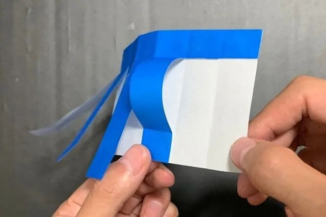 彩纸简单剪纸粘贴手工制作漂亮灯笼