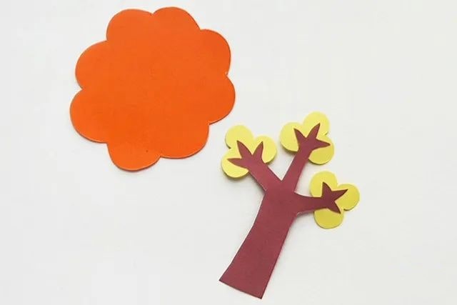 秋天来了手工制作：拼贴画秋天风景画