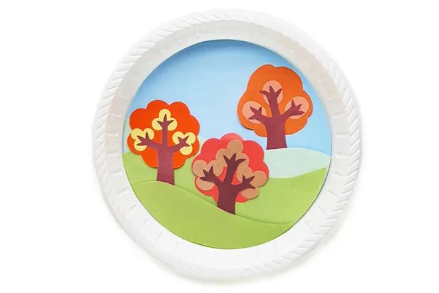 秋天来了手工制作：拼贴画秋天风景画