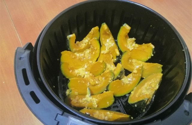 空气炸锅食谱蒜香贝贝小南瓜的做法