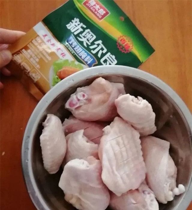 空气炸锅食谱奥尔良烤鸡翅的做法