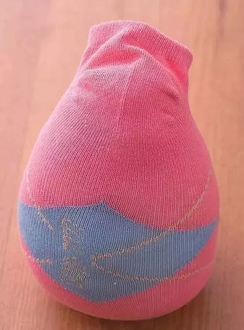 幼儿园创意手工制作：袜子招财猫