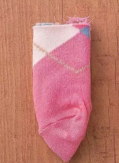 幼儿园创意手工制作：袜子招财猫