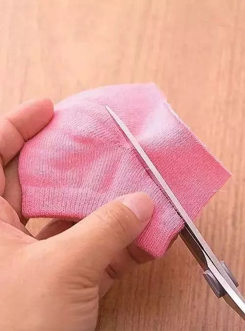 幼儿园创意手工制作：袜子招财猫