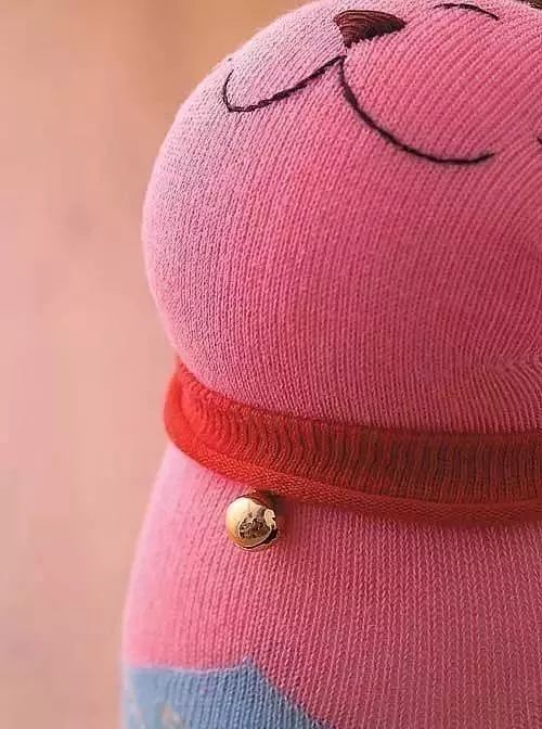 幼儿园创意手工制作：袜子招财猫