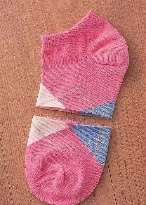 幼儿园创意手工制作：袜子招财猫