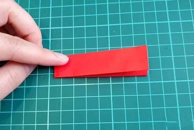 手工折纸秋天的红蜻蜓