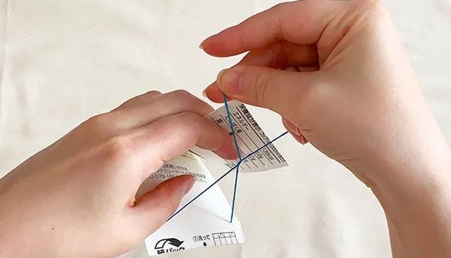 牛奶盒废物利用手工制作会跳的青蛙