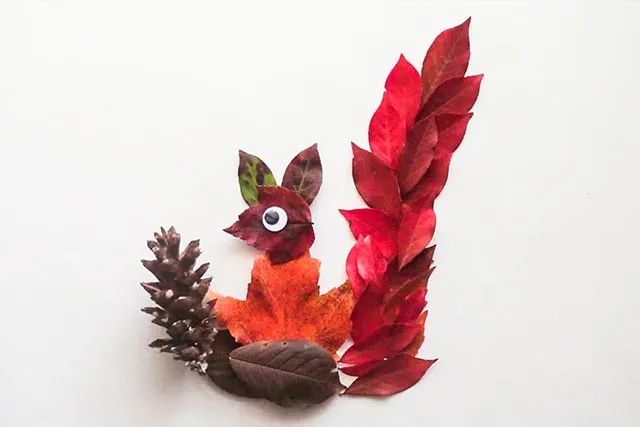 简单树叶手工粘贴画小松鼠教程