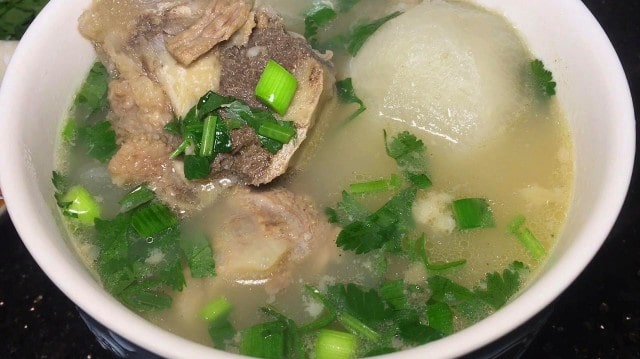 孕妇适合吃牛骨头汤吗