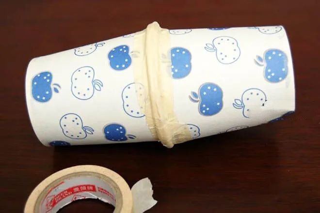 一次性纸杯手工制作打击乐器沙锤