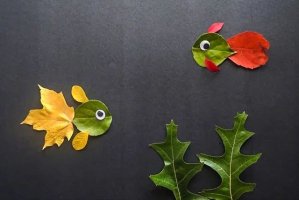 简单树叶手工粘贴画小鱼游水教程