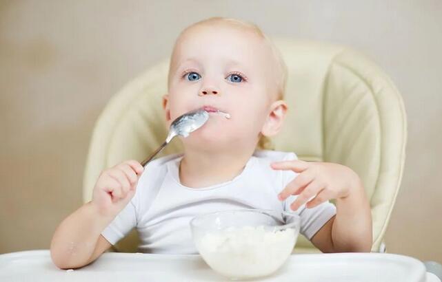 宝宝什么时候可以吃盐