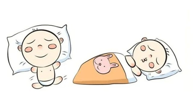 三种常见婴儿睡姿解析
