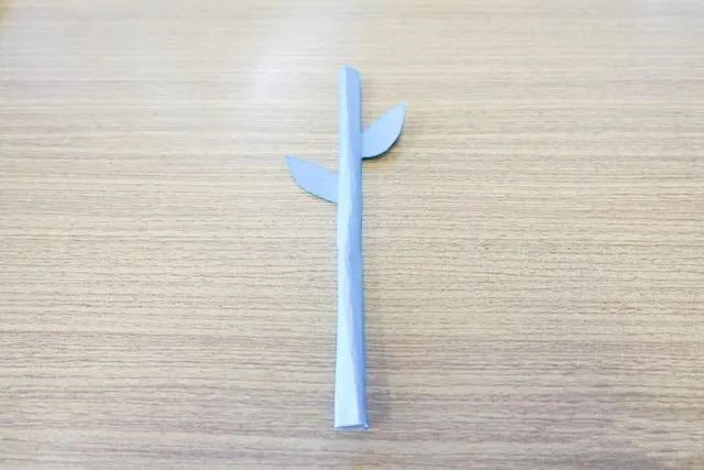 一次性纸杯手工制作向日葵