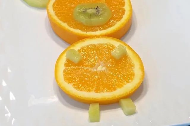 儿童创意水果拼盘小熊教程简单好看