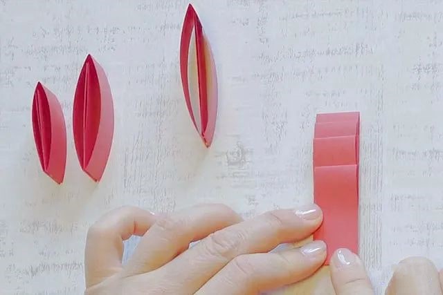 纸条折纸制作立体树叶