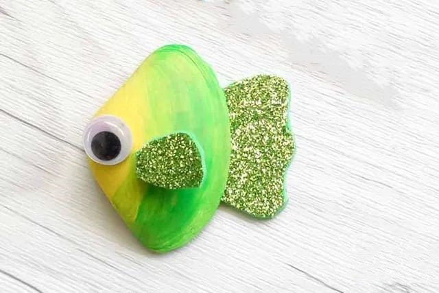 儿童创意贝壳手工粘贴画海底世界