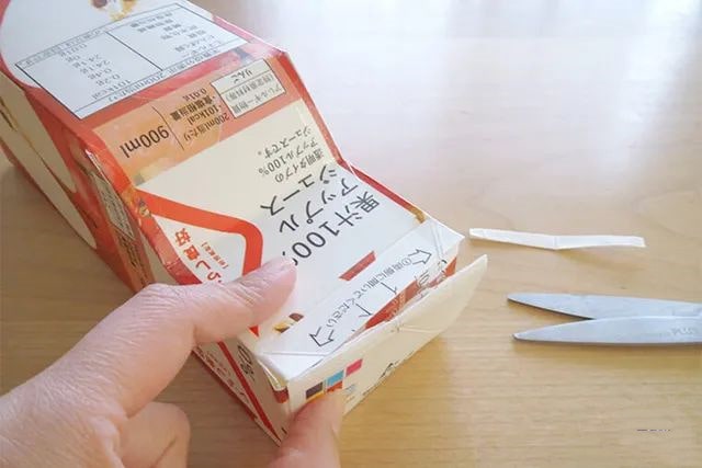 废物利用手工制作玩具小车子简单