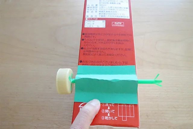 废物利用手工制作玩具小车子简单