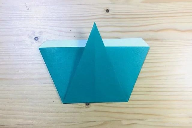 儿童折纸手工简单：一步一步折纸铅笔