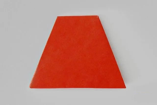 儿童折纸手工简单戴帽子的雪人