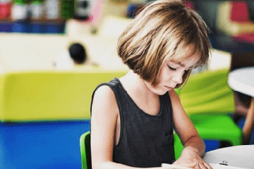 好听的阎姓女孩名字大全2023大全