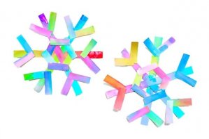 适合幼儿的冬季手工：卡纸制作漂亮雪花