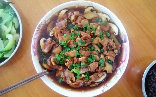 低脂香菇滑鸡的做法，简单又健康
