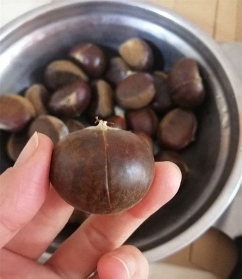 空气炸锅食谱糖烤板栗的做法