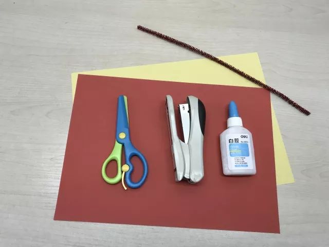 剪纸灯笼手工制作方法图文教程